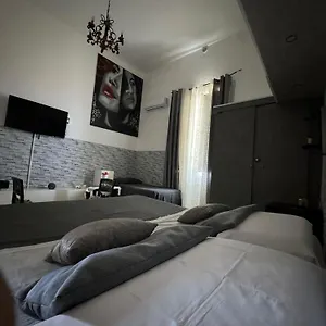 3* Bed & Breakfast Camelot